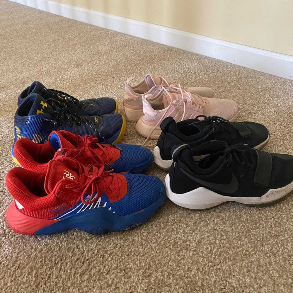 4 Pair Bundle of Nike Basketball Shoes!! Sizes 6-7